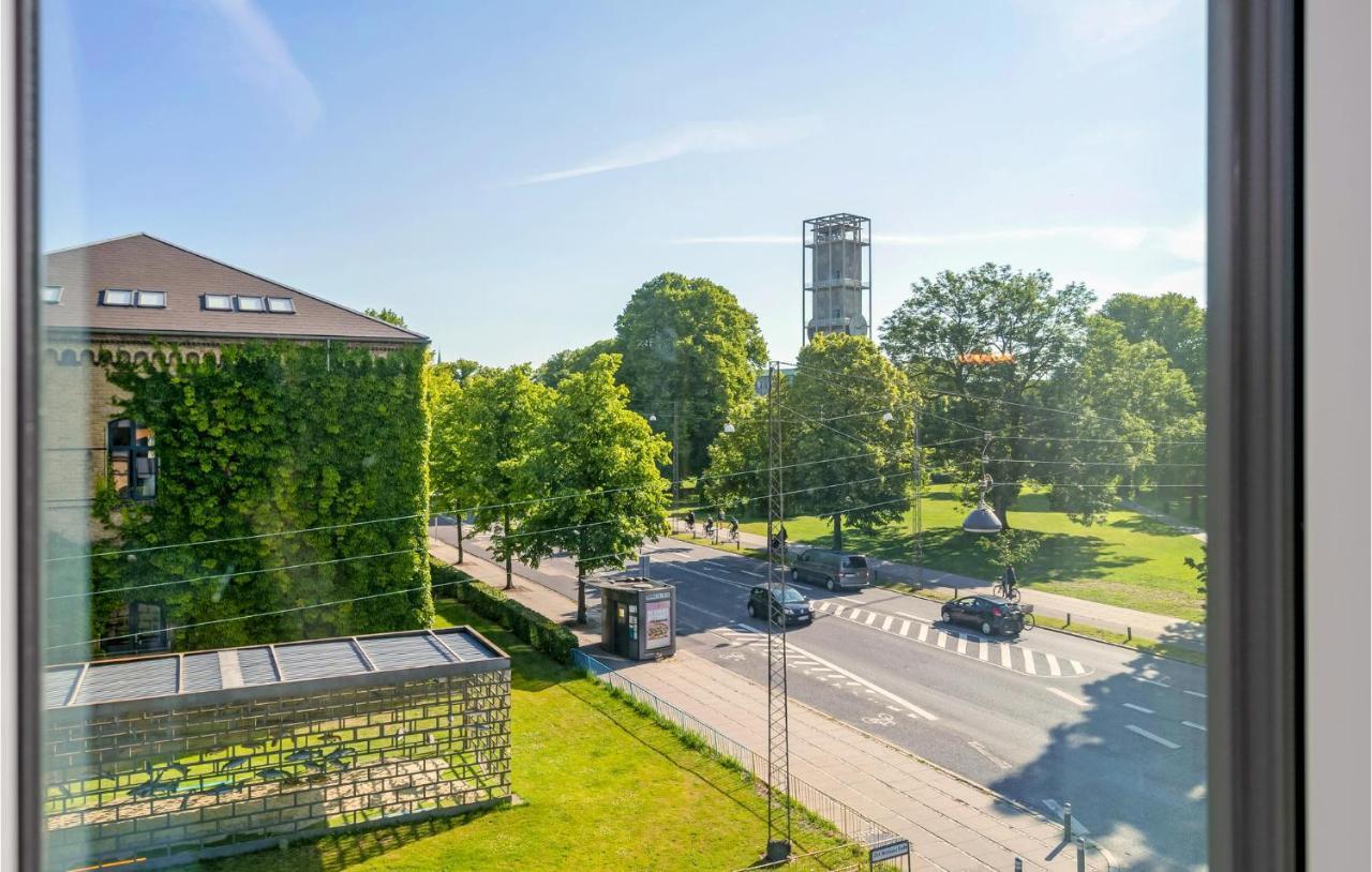 Gorgeous Apartment In Aarhus C With Wifi ภายนอก รูปภาพ