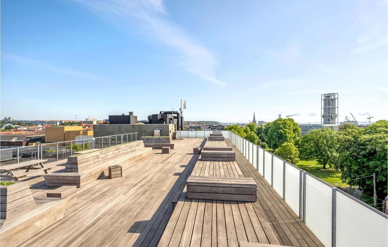 Gorgeous Apartment In Aarhus C With Wifi ภายนอก รูปภาพ
